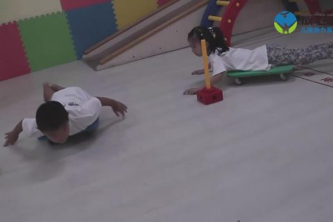 滑板过障碍