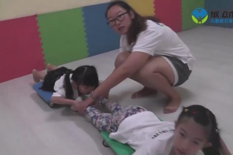 滑板接龙